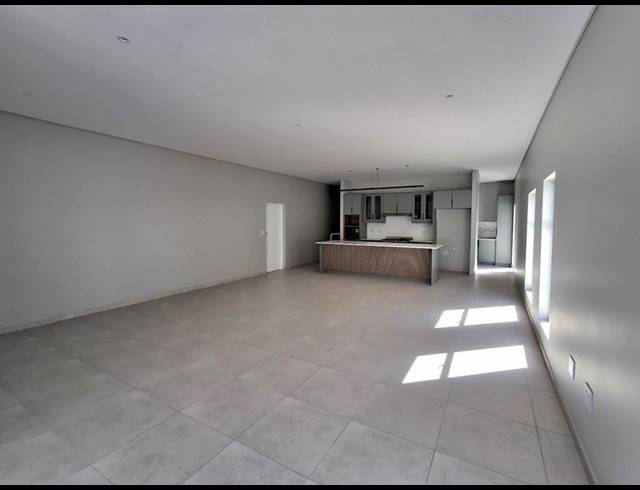 3 BEDROOM HOUSE FOR SALE IN SHELLEY POINT